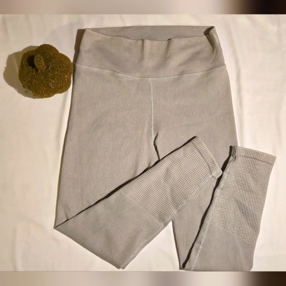 Aerie OFFLINE Ribbed Leggings - Size L